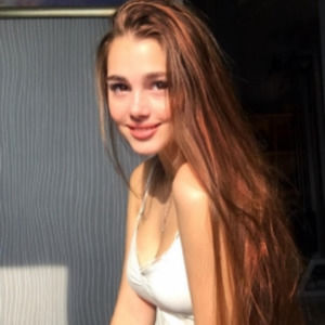 Meet your Posher, Moon